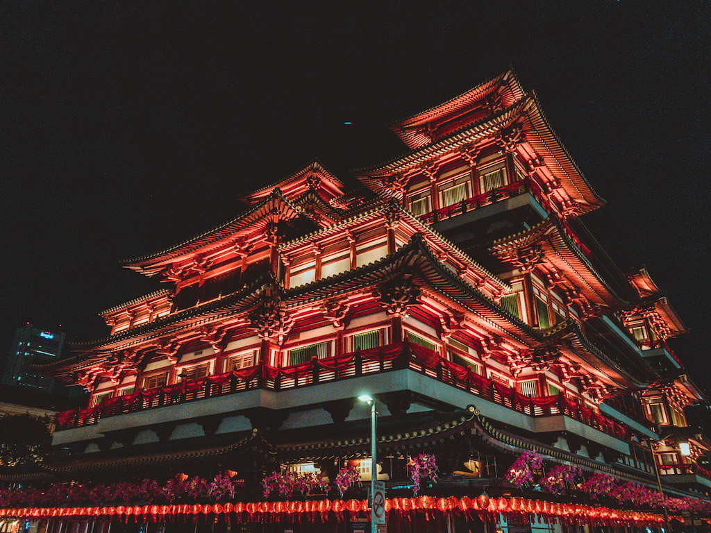 The Grand Chinese Temples of Singapore