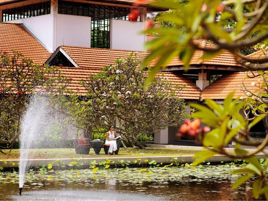 Sofitel Hotel Sentosa Singapore Review