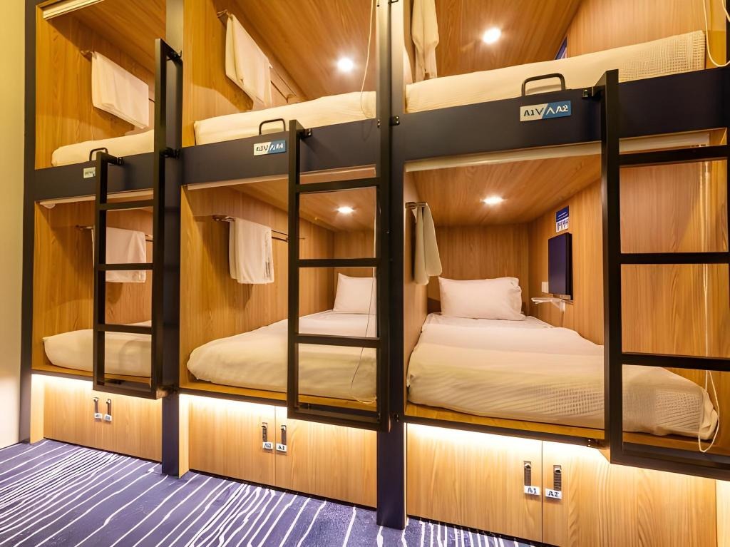 Bluewaters Female-Only Hostel